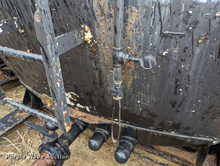 image for item DR6803 Frac tank