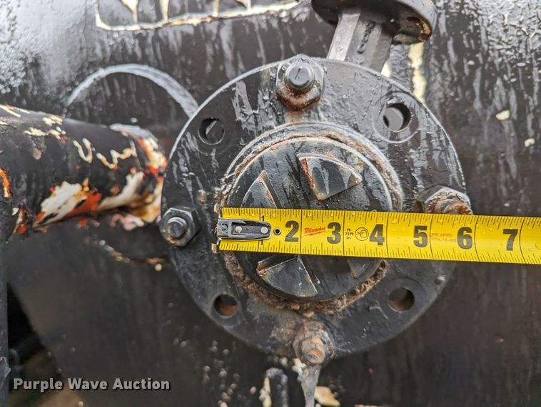 image for item DR6803 Frac tank