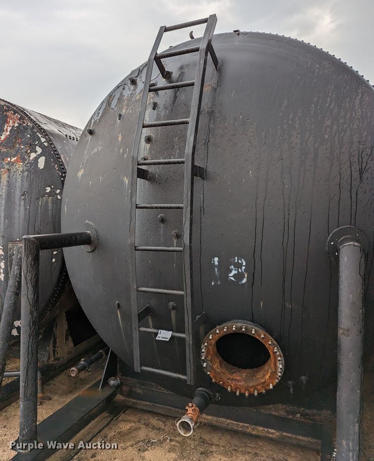 image for item DR6804 Frac tank