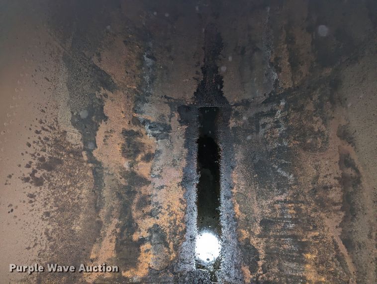 image for item DR6804 Frac tank