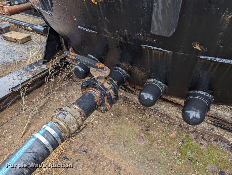 image for item DR6804 Frac tank