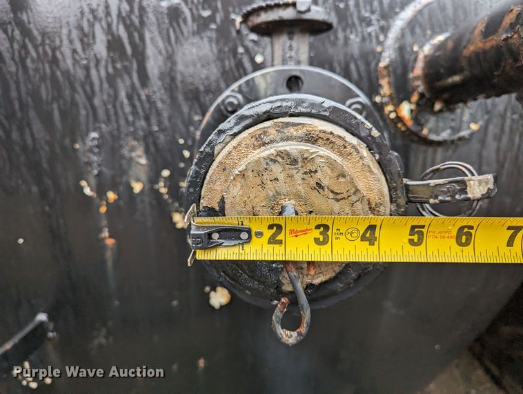 image for item DR6804 Frac tank