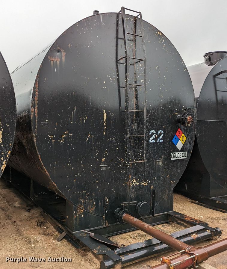 image for item DR6805 Frac tank