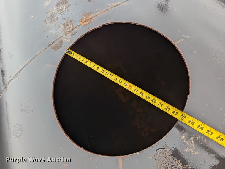 image for item DR6805 Frac tank