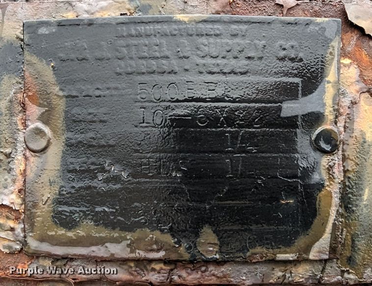 image for item DR6805 Frac tank