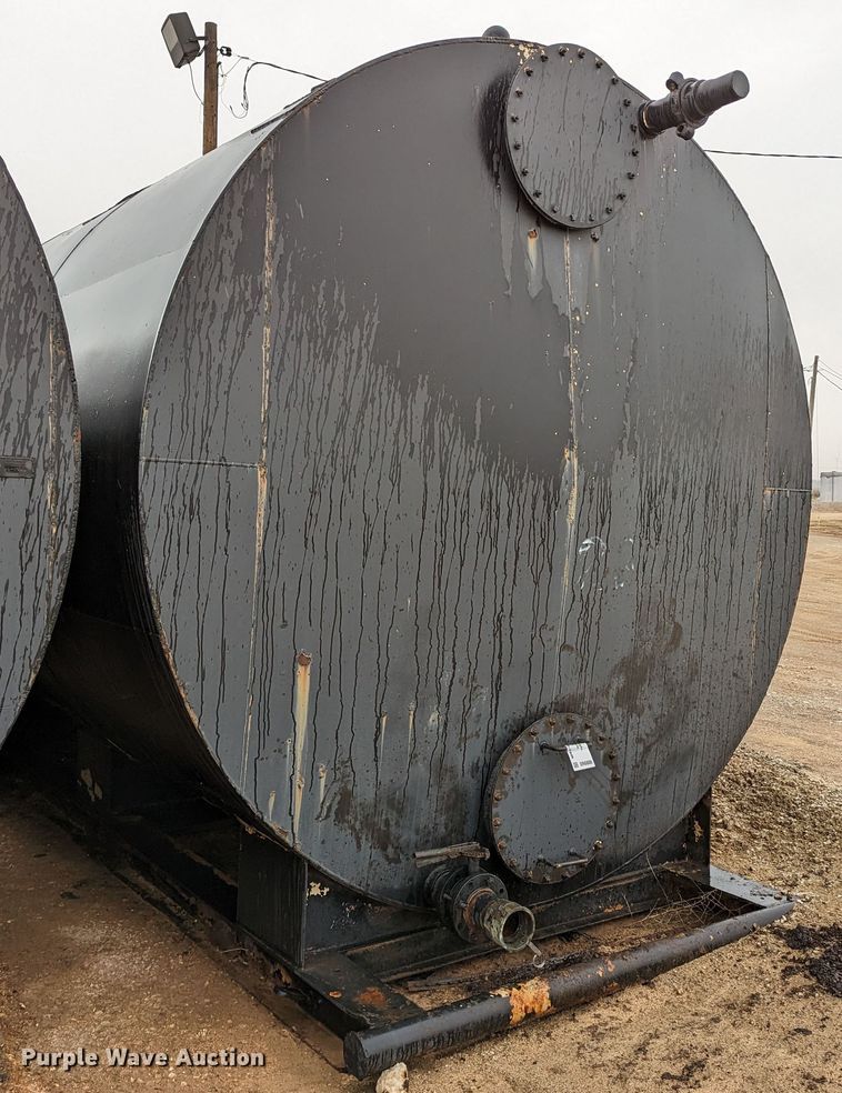 image for item DR6806 Frac tank