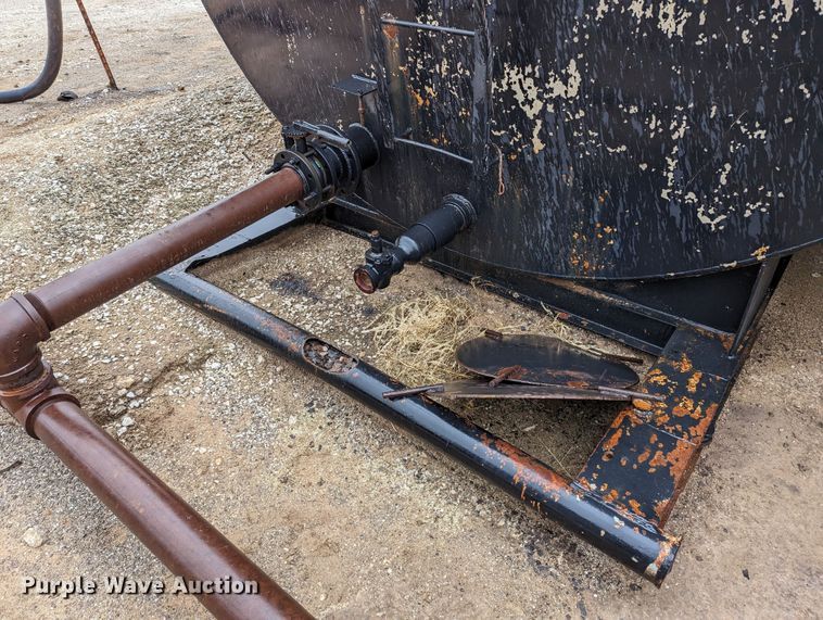 image for item DR6806 Frac tank