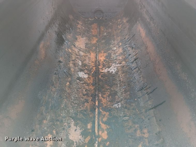 image for item DR6806 Frac tank