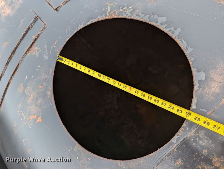 image for item DR6806 Frac tank