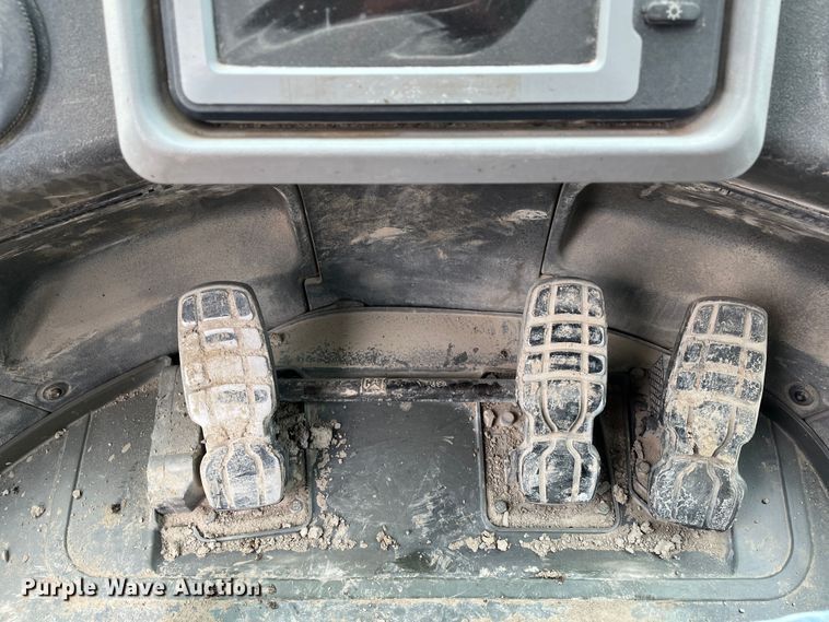 image for item DR7443 2012 Caterpillar 972K  wheel loader