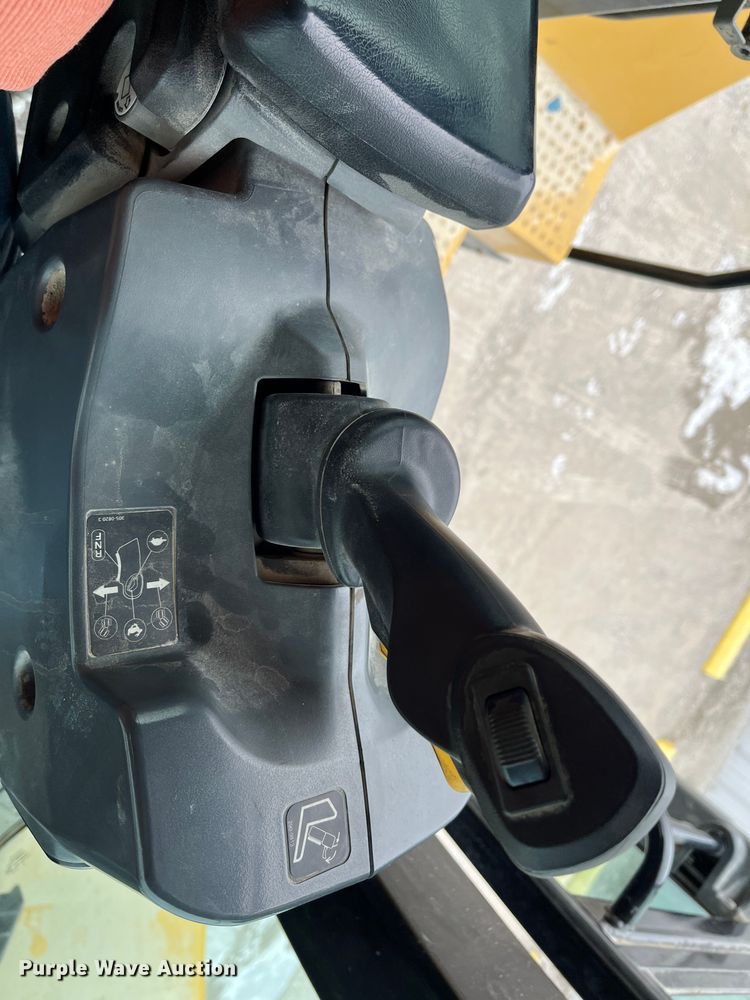 image for item DR7443 2012 Caterpillar 972K  wheel loader