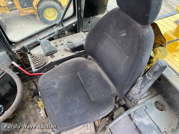 image for item DR7445 2002 Komatsu WA180-3MC  wheel loader