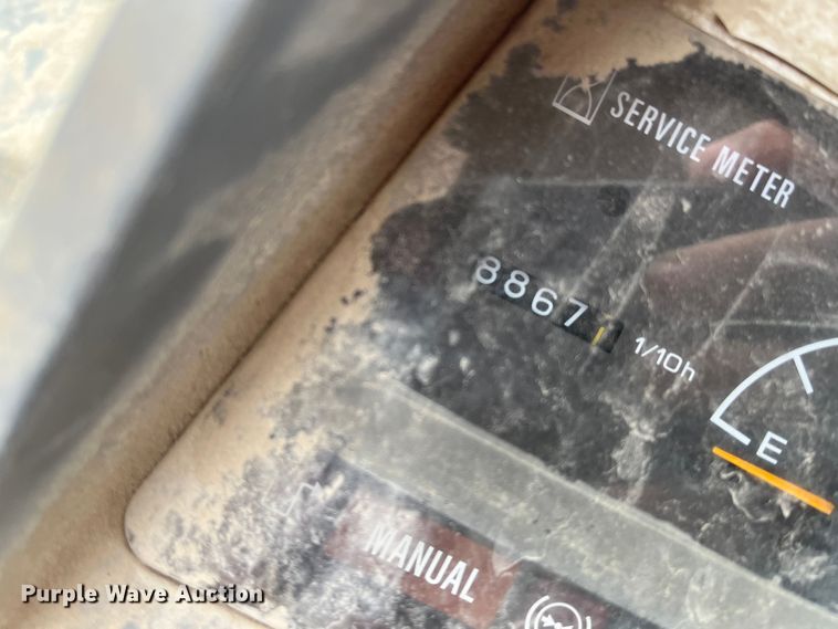 image for item DR7445 2002 Komatsu WA180-3MC  wheel loader