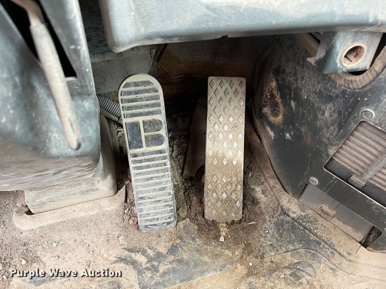 image for item DR7445 2002 Komatsu WA180-3MC  wheel loader