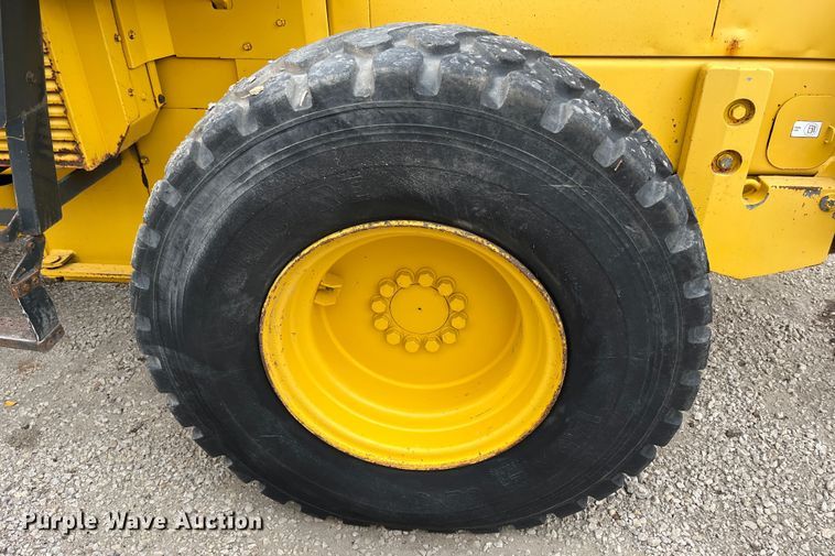 image for item DR7445 2002 Komatsu WA180-3MC  wheel loader