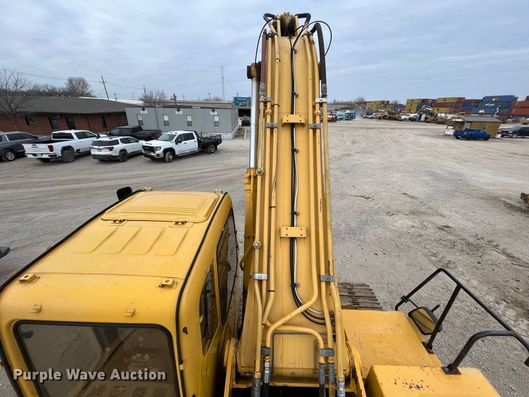 image for item DR7446 2000 John Deere 330LC  excavator