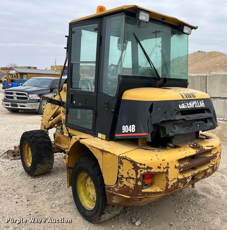 image for item DR7447 2006 Caterpillar 904B  wheel loader