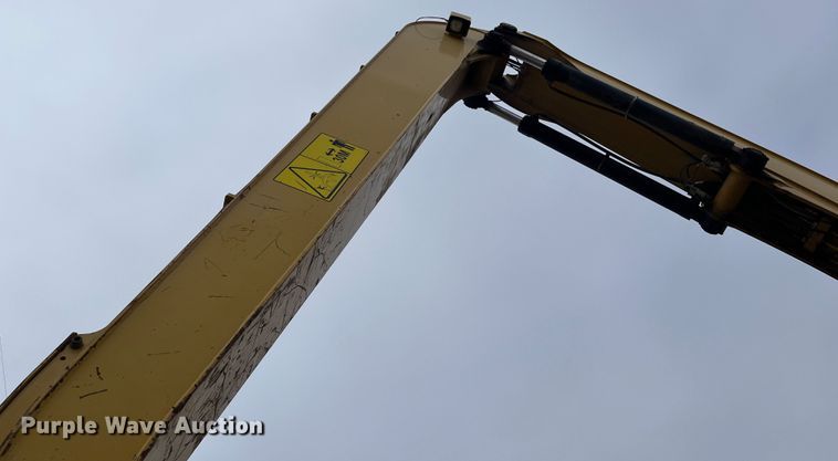 image for item DR7448 2014 Caterpillar MH3037  material handler