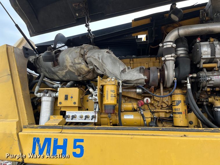 image for item DR7448 2014 Caterpillar MH3037  material handler