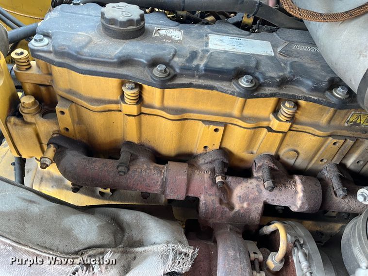 image for item DR7448 2014 Caterpillar MH3037  material handler