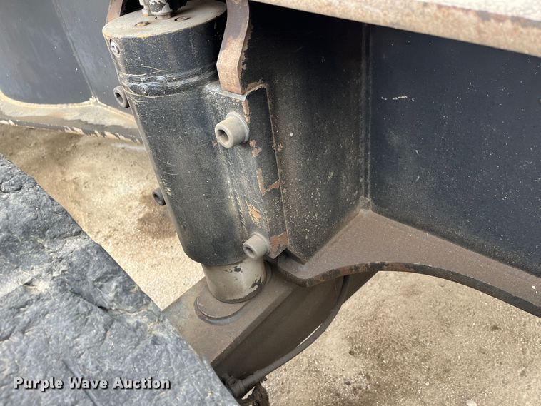 image for item DR7448 2014 Caterpillar MH3037  material handler