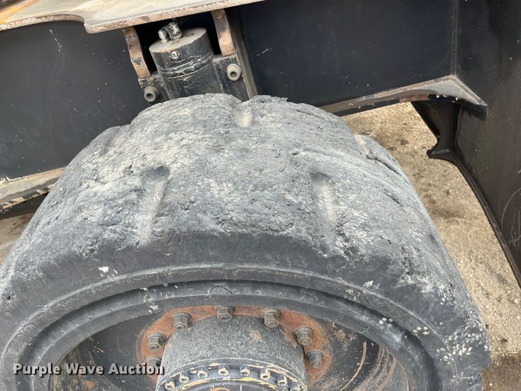 image for item DR7448 2014 Caterpillar MH3037  material handler