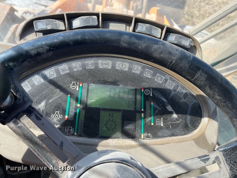 image for item DR7454 2005 Case 621D  wheel loader