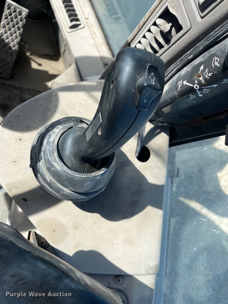 image for item DR7454 2005 Case 621D  wheel loader