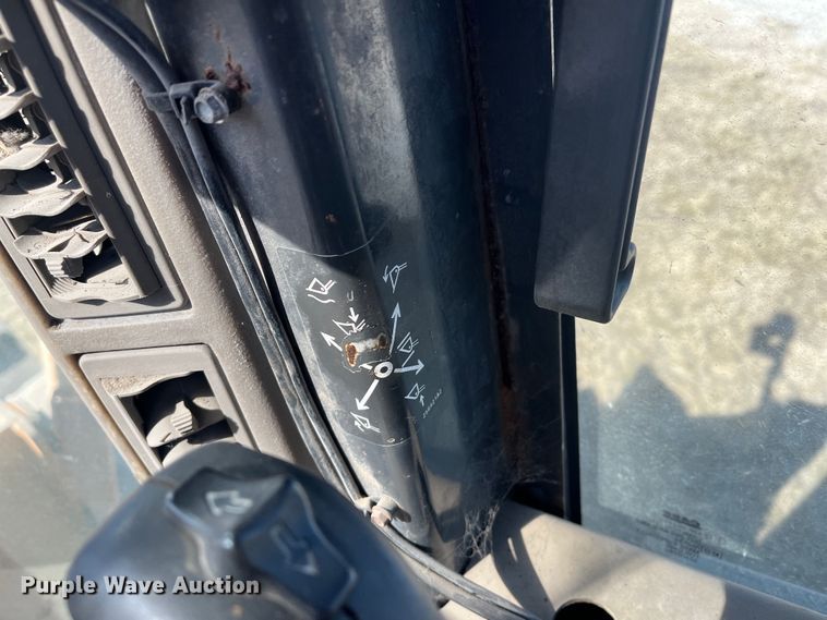 image for item DR7454 2005 Case 621D  wheel loader