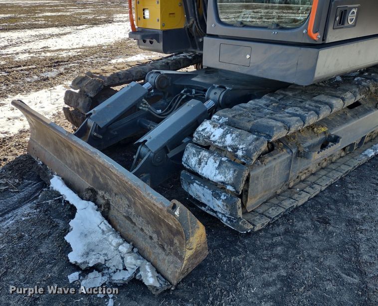 image for item DR8143 2021 Volvo ECR145EL  excavator
