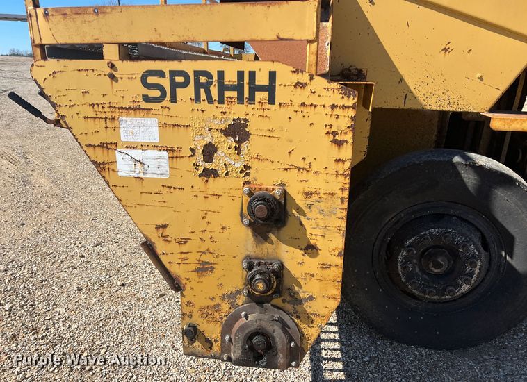 image for item DS2720 Rosco SPRHH  chip spreader