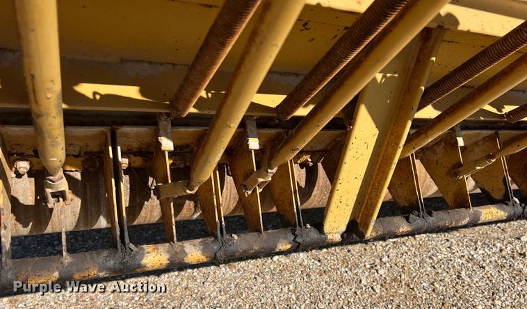 image for item DS2720 Rosco SPRHH  chip spreader