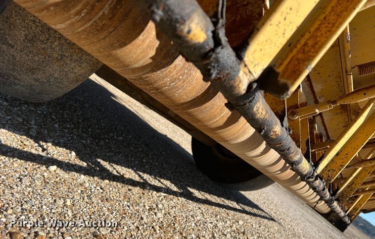 image for item DS2720 Rosco SPRHH  chip spreader