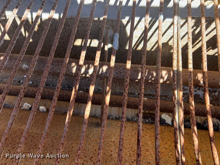 image for item DS2720 Rosco SPRHH  chip spreader