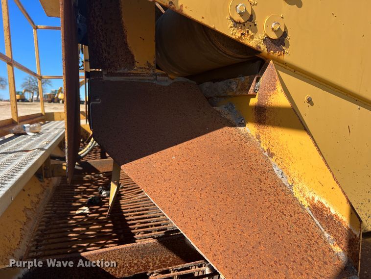 image for item DS2720 Rosco SPRHH  chip spreader