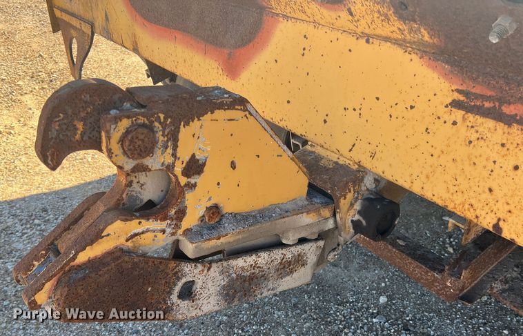 image for item DS2720 Rosco SPRHH  chip spreader