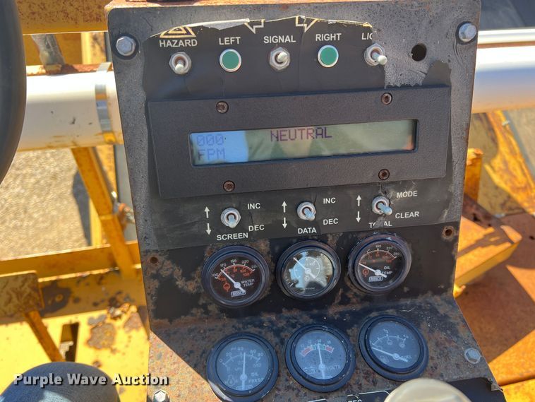 image for item DS2720 Rosco SPRHH  chip spreader