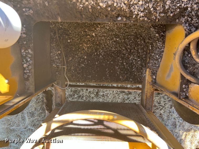 image for item DS2720 Rosco SPRHH  chip spreader