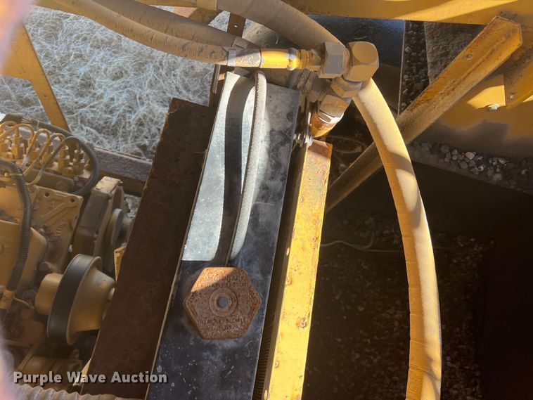 image for item DS2720 Rosco SPRHH  chip spreader