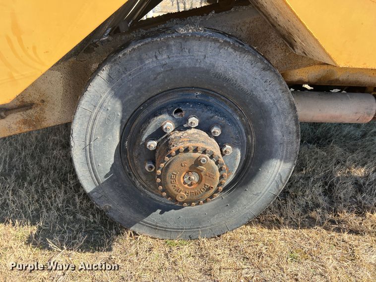 image for item DS2720 Rosco SPRHH  chip spreader