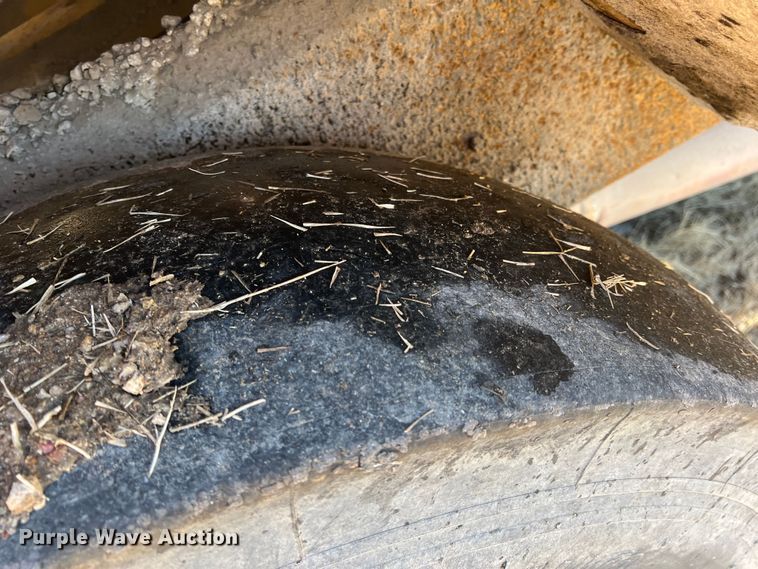 image for item DS2720 Rosco SPRHH  chip spreader