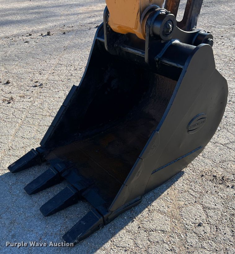 image for item DS2731 2012 Case CX210C  excavator