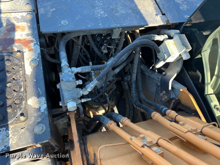 image for item DS2731 2012 Case CX210C  excavator