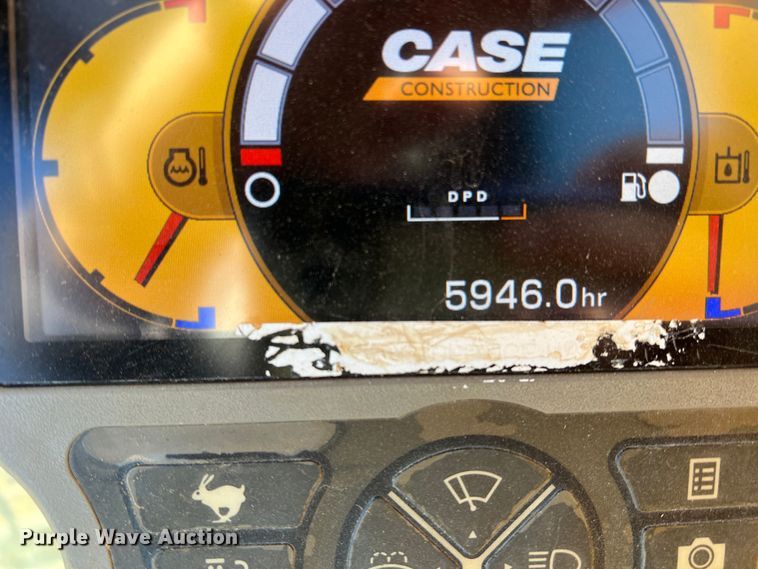 image for item DS2731 2012 Case CX210C  excavator