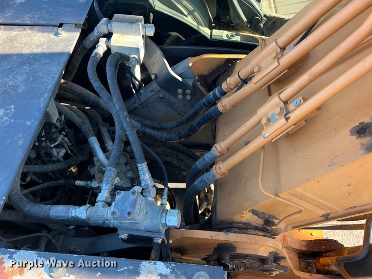 image for item DS2731 2012 Case CX210C  excavator