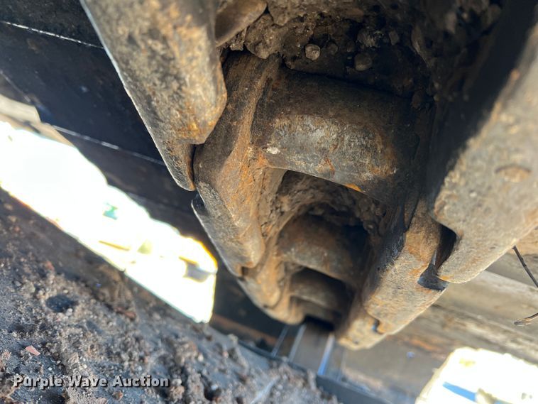 image for item DS2731 2012 Case CX210C  excavator