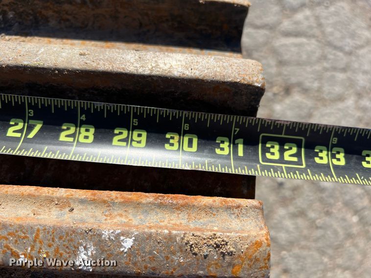 image for item DS2731 2012 Case CX210C  excavator