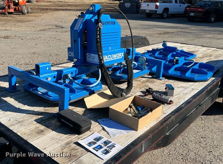 image for item DS2732 Vacuworx CM 3  slab vacuum