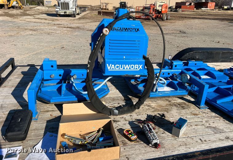 image for item DS2732 Vacuworx CM 3  slab vacuum