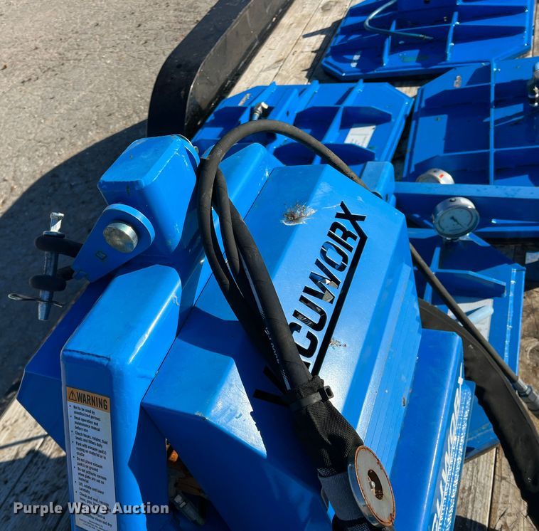 image for item DS2732 Vacuworx CM 3  slab vacuum